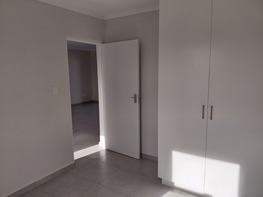 To Let 2 Bedroom Property for Rent in Stellendale Western Cape